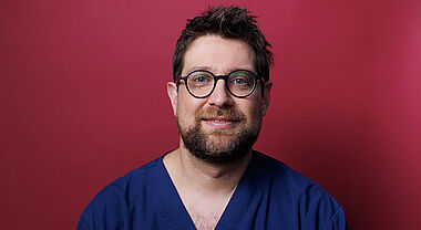 Mathieu Pelletier, M.D., professeur de clinique titulaire au Département de médecine familiale et de médecine d’urgence et médecin de famille au GMF-U du Nord de Lanaudière.